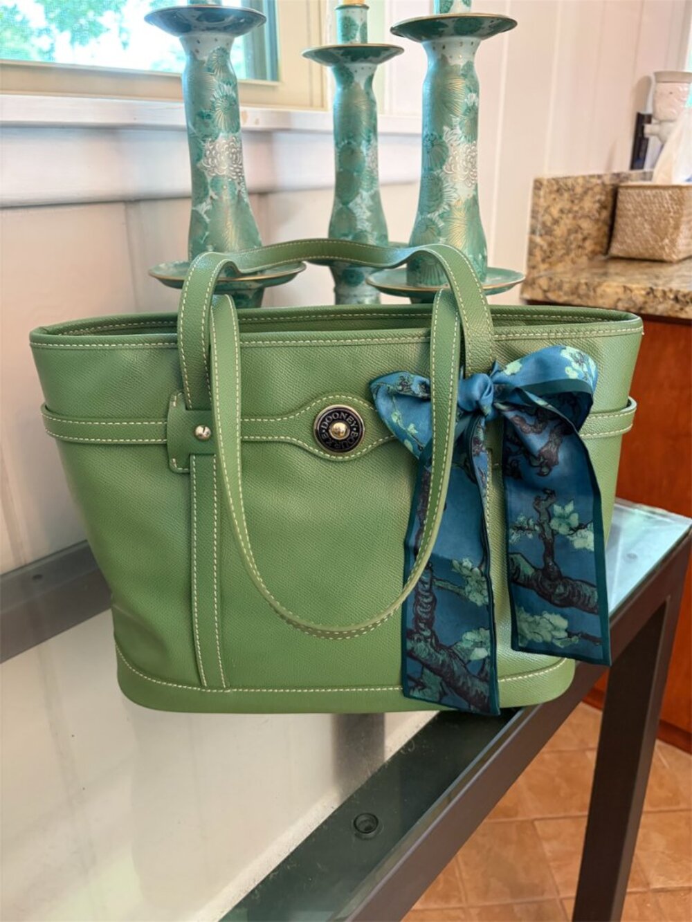 DOONEY & BURKE VINTAGE GREEN TOTE SATCHEL - EUC - WITH DB DUSTY - Picture 3 of 8